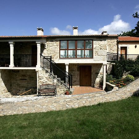 Casa Da Botica A Estrada Hostel Os Casares ภายนอก รูปภาพ