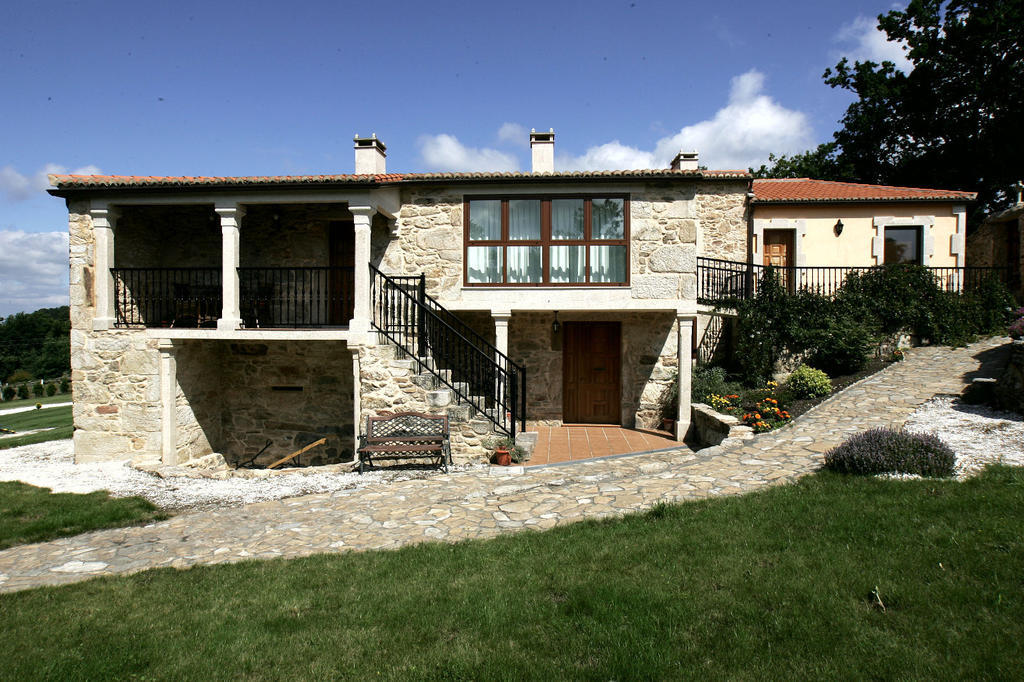 Casa Da Botica A Estrada Hostel Os Casares ภายนอก รูปภาพ